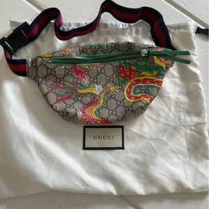 Gucci belt bag